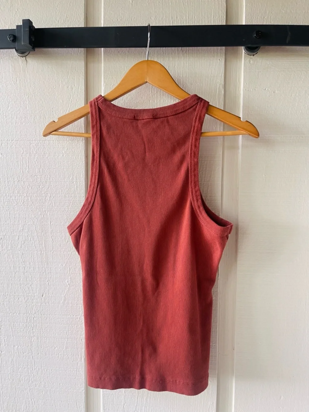 James Perse Rust Red Ribbed Tank Top - Picture 2 of 6
